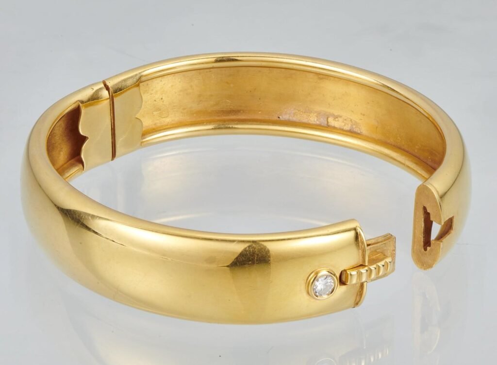 08.Jewellerybefore min